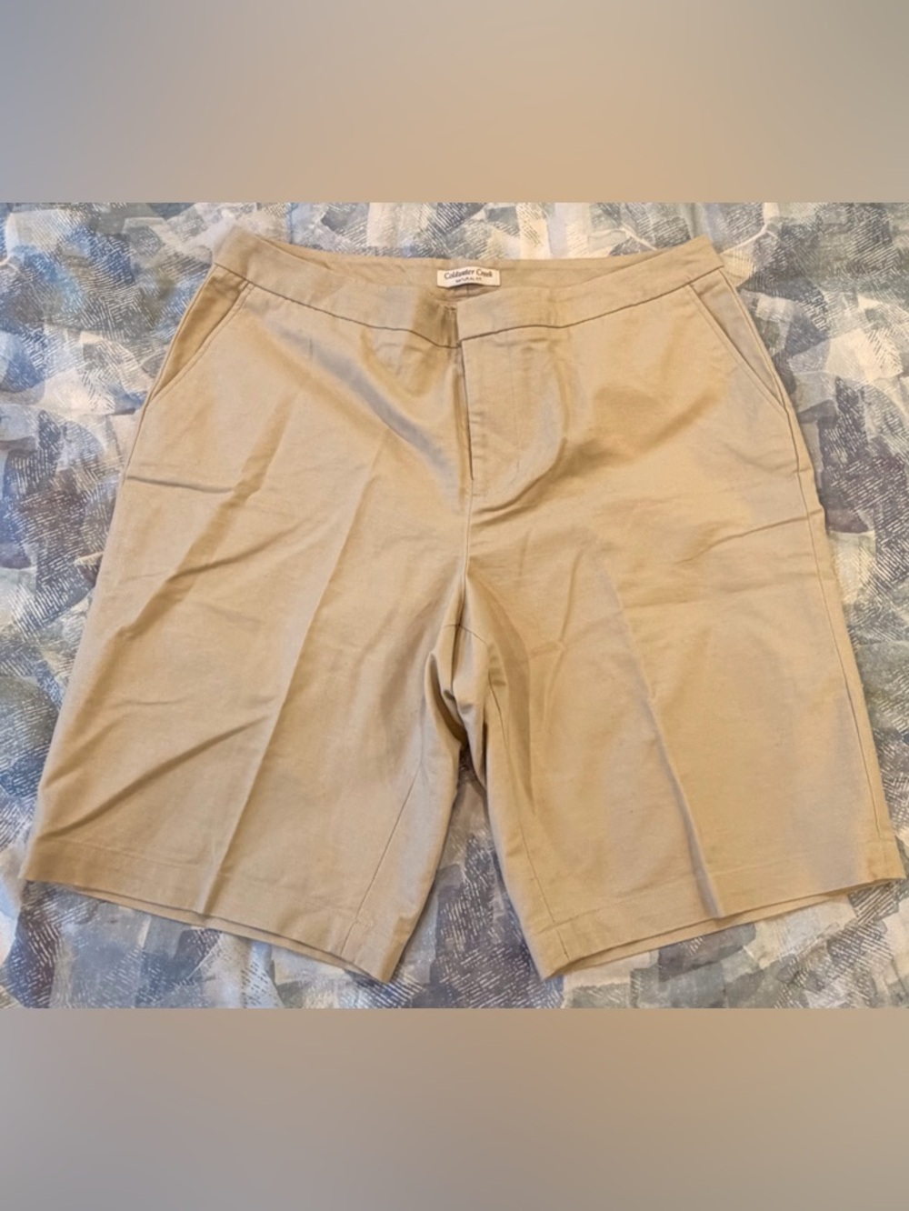 Coldwater Creek Natural Fit Khaki Mid Rise Chino Shorts - Size 14